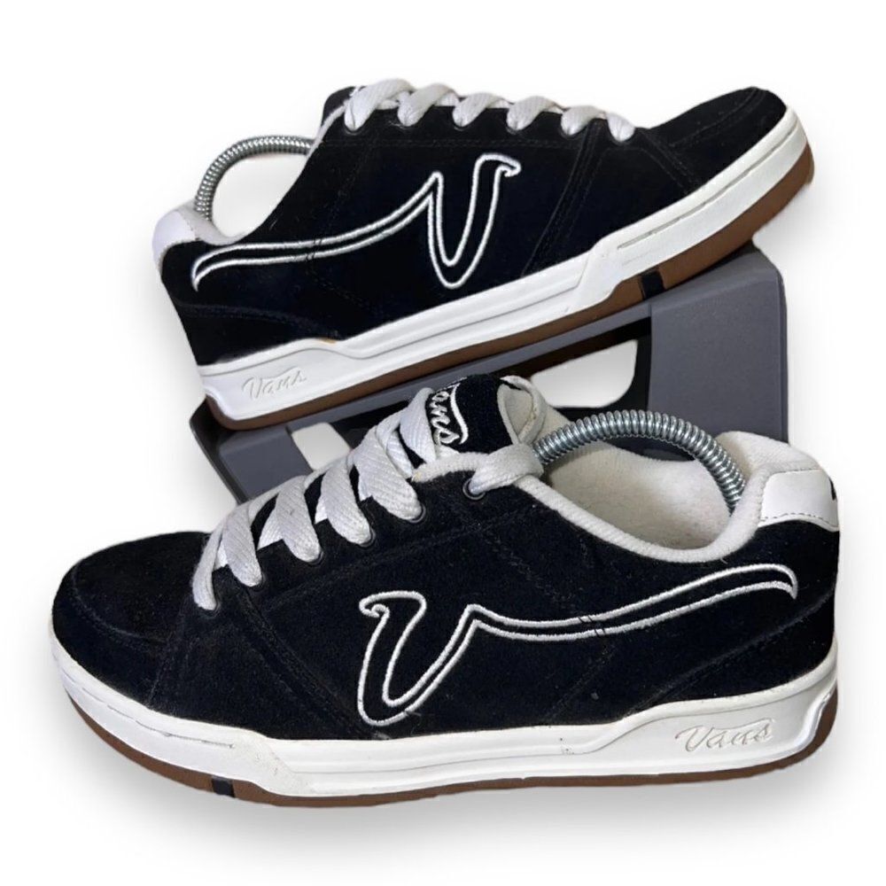 Vans Swirl Skate Shoes Black/White Suede Women's 9.5